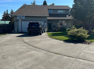 771 Saint Charles Pl, Hood River, OR 97031