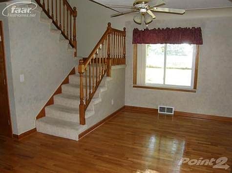 4th image of 8053 Northwood St