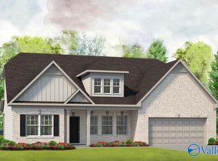 207 School House Dr, Decatur, AL 35603