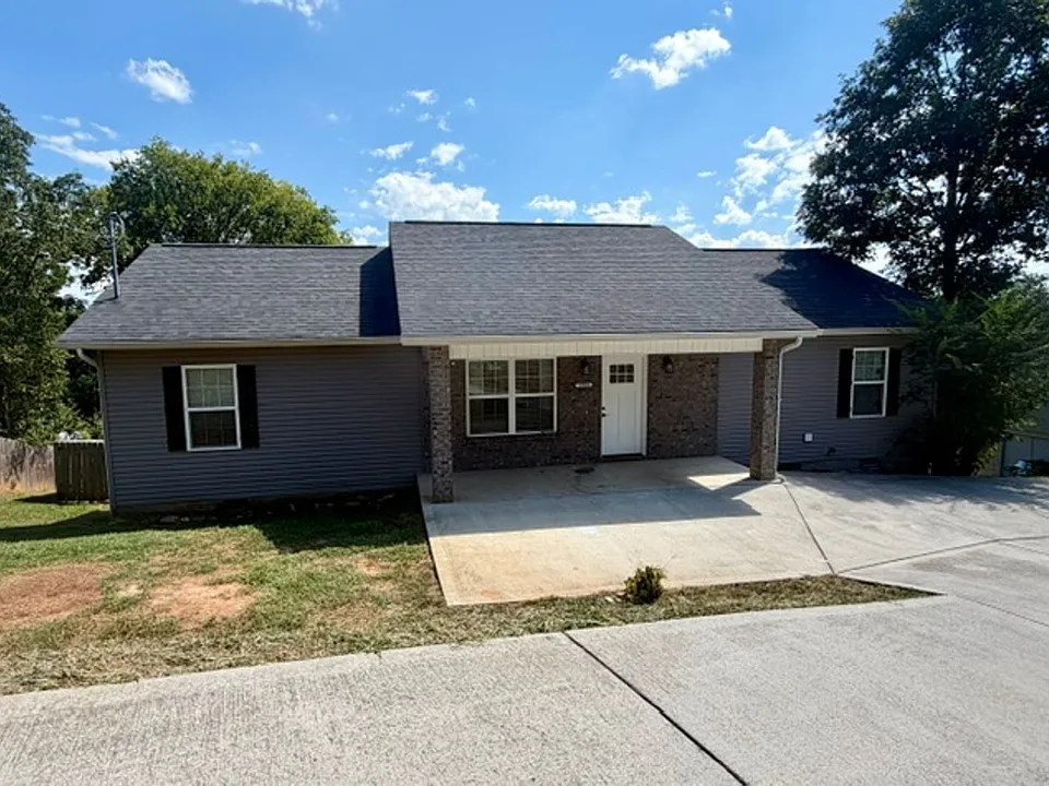 1920 Smokey High Ln