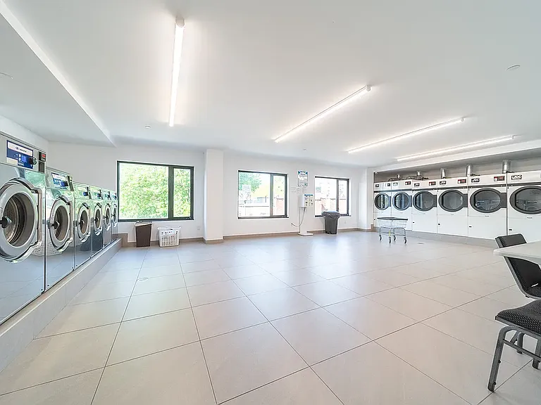 6298 Woodhaven Blvd #4 — Photo 15