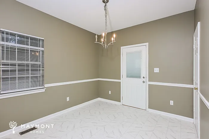 141 Parklane Pl — Photo 6