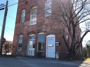 66 Maple St, Cuthbert, GA 39840