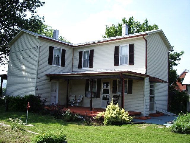 2nd image of 514 N Stuart Ave