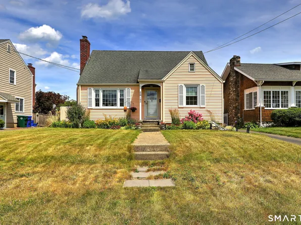 182 Washington Parkway, Stratford, CT 06615