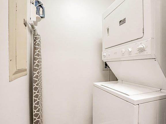 3rd image of 965 Registry Blvd #1-U-306