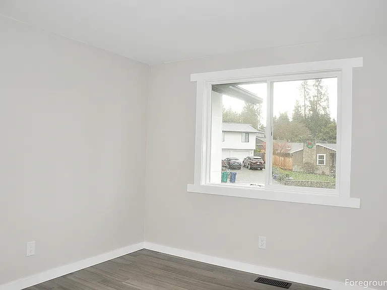 11304 NE 61st Pl — Photo 7