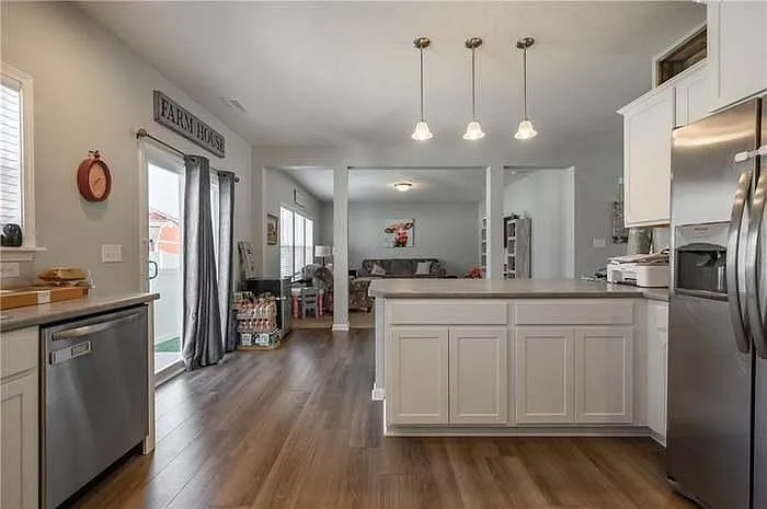 2096 Amur Ct — Photo 13