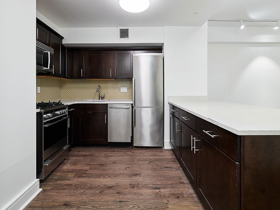 1st image of 225 E 63rd St #1LD