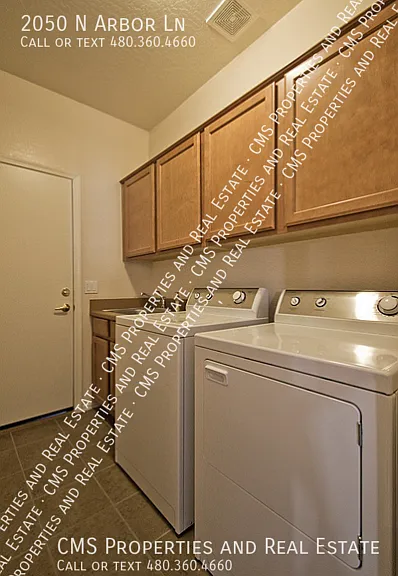 2050 N Arbor Ln — Photo 26