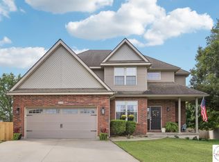 208 Westgate Ct, Warrensburg, MO 64093