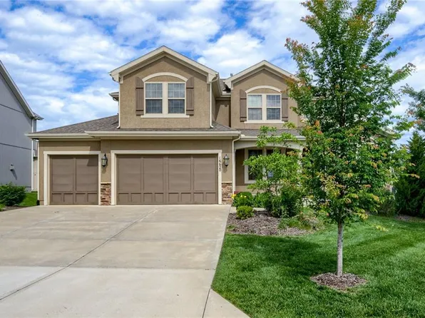 16620 Hardy St, Overland Park, KS 66085