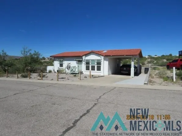 109 Inca St, Elephant Butte, NM 87935