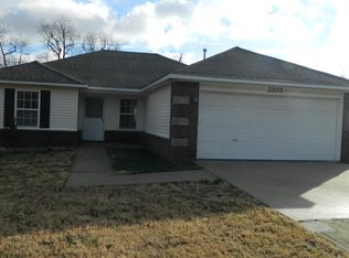 2203 Limekiln Rd, Gravette, AR 72736