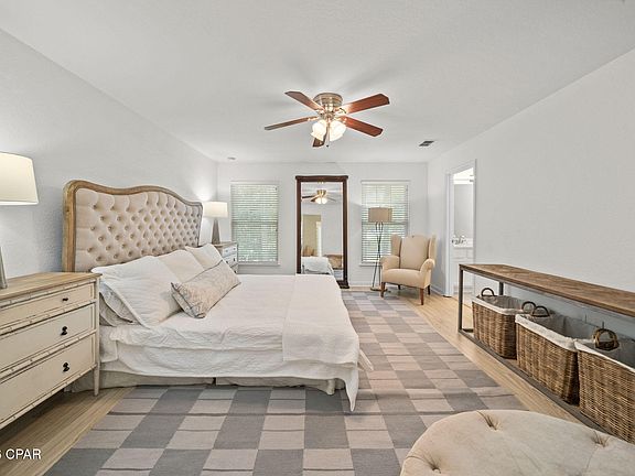 5th image of 229 Sand Oak Blvd