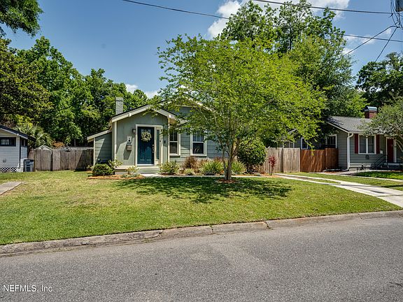 3rd image of 2775 DELLWOOD Avenue