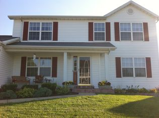 1499 Amber Wave Dr, O'Fallon, MO 63366