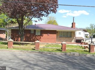 244 Blackiston Ave, Cumberland, MD 21502