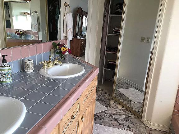 5th image of 41043 Lilley Mountain Dr