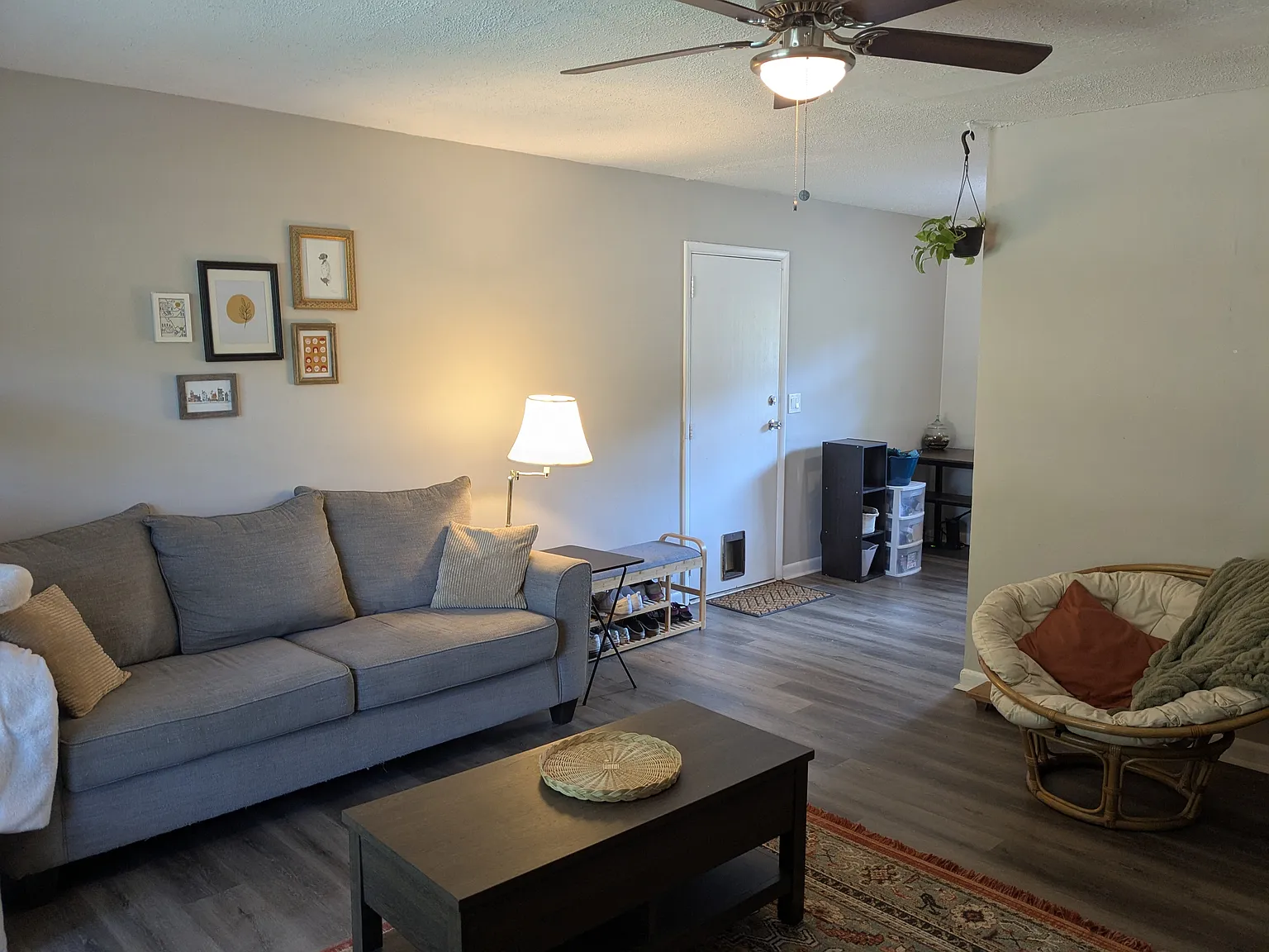 3 bed, 1.5 bath, 975 sqft, $1,900 — Photo 4