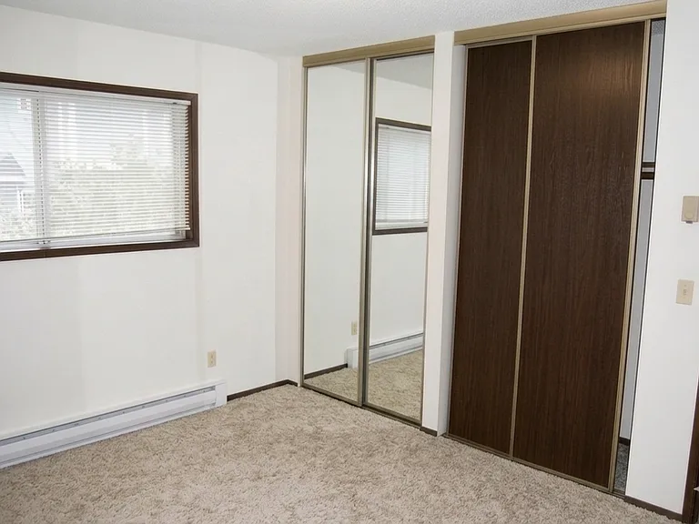 2620-2640 SE Morrison St — Photo 14