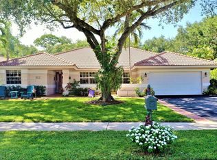 9911 SW 23rd St, Davie, FL 33324