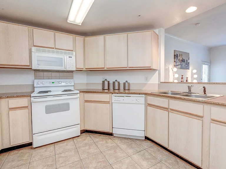 6030 Winsome Ln — Photo 14