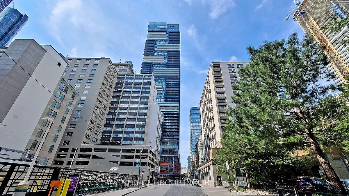 Building Photo - 7 Grenville St #3211