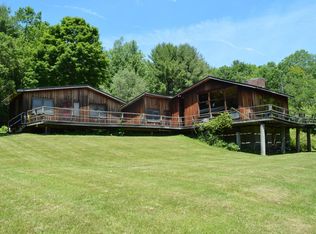 91 Knapps Rd, Stephentown, NY 12168