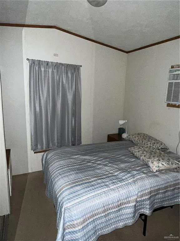 1 bed, 1.0 bath, 432 sqft, $650 — Photo 2