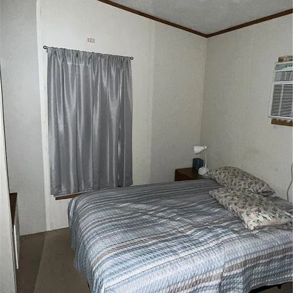 149 Lantern Ave — Photo 2