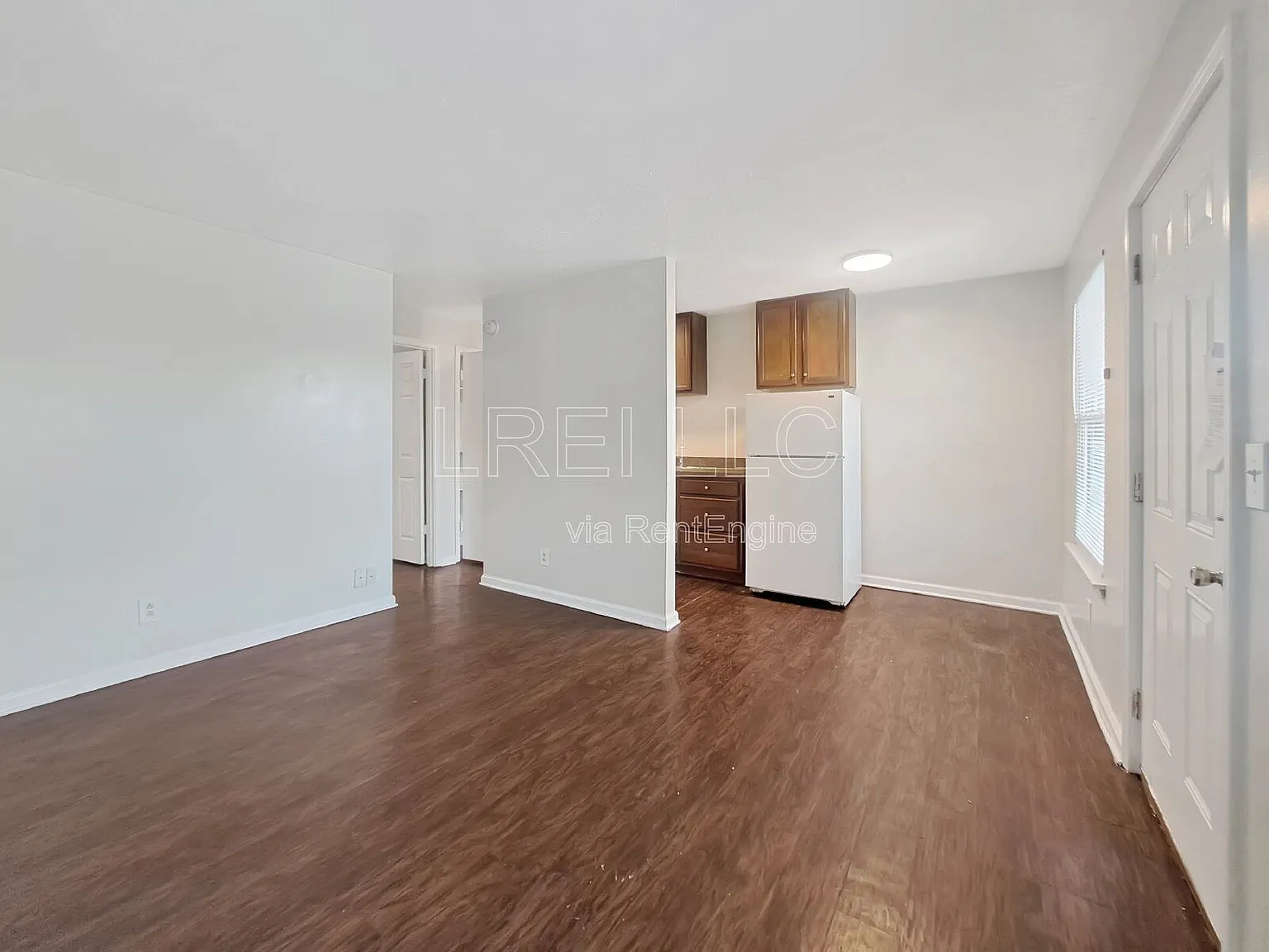 1 bed, 1.0 bath, 550 sqft, $775 — Photo 2