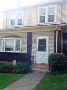 561 Shelbourne Ave, Pittsburgh, PA, 15221