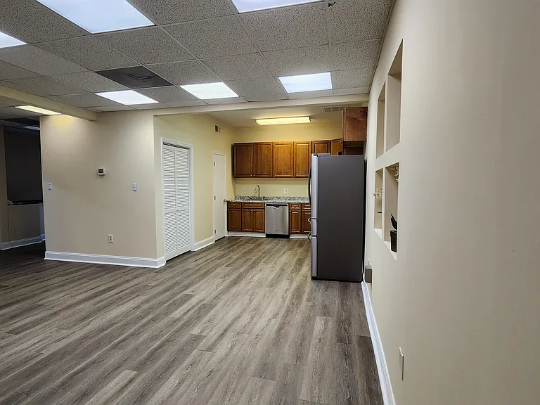 203 Loudoun St SW #2 — Photo 12