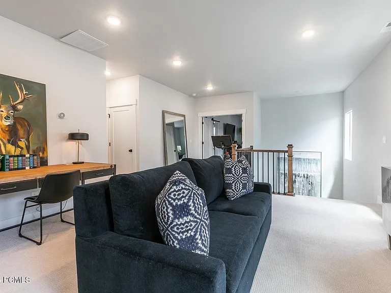 6518 Purple Poppy Ln — Photo 44