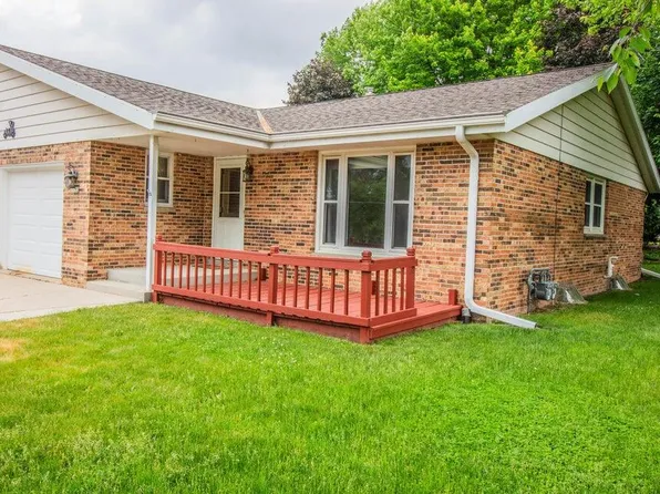 132 Deppiesse ROAD, Random Lake, WI 53075