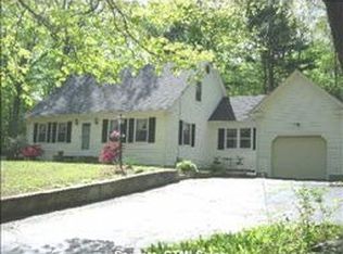 105 Browns Rd, Mansfield, CT 06268