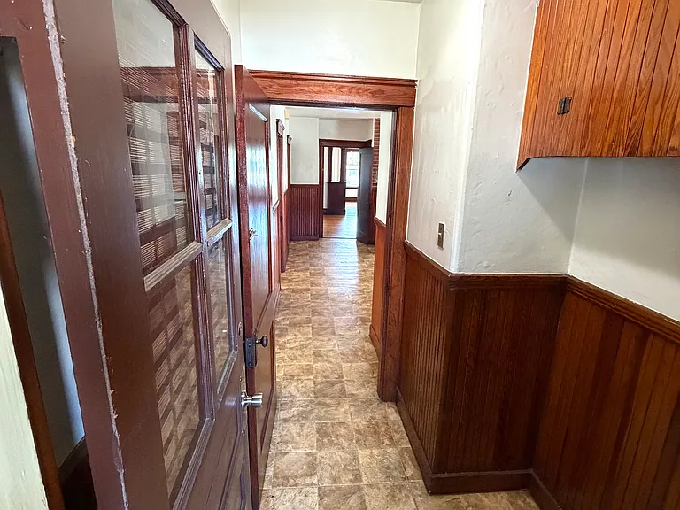 49 Houghton St #2 — Photo 2