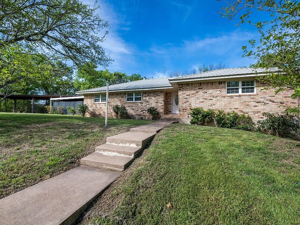 1st image of 104 Sears Dr