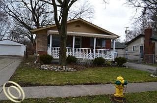 2nd image of 2795 Griffith Ave
