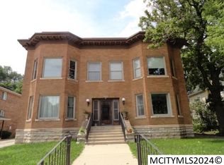 340 S Pennsylvania Ave APT 1, Mason City, IA 50401