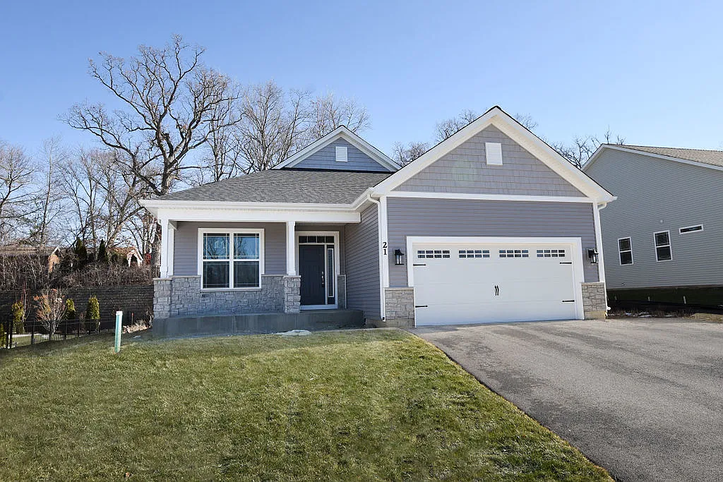 21 Lake Vista Ct photo 1