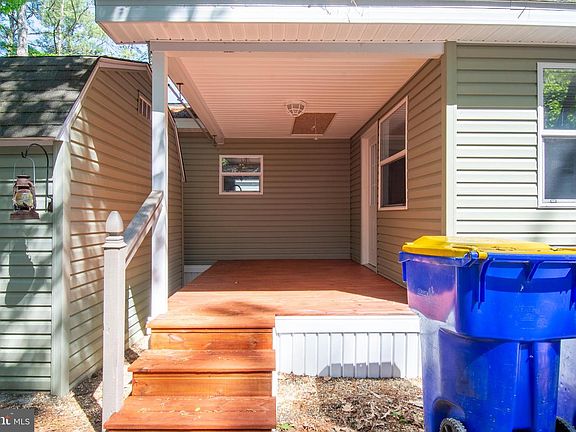 3rd image of 23572 Pine Dr #J-140