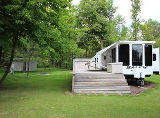 201 1st St NE, Melrose, MN 56352