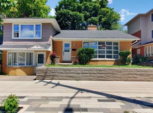 180 King St N, Waterloo, ON N2J 2Y5