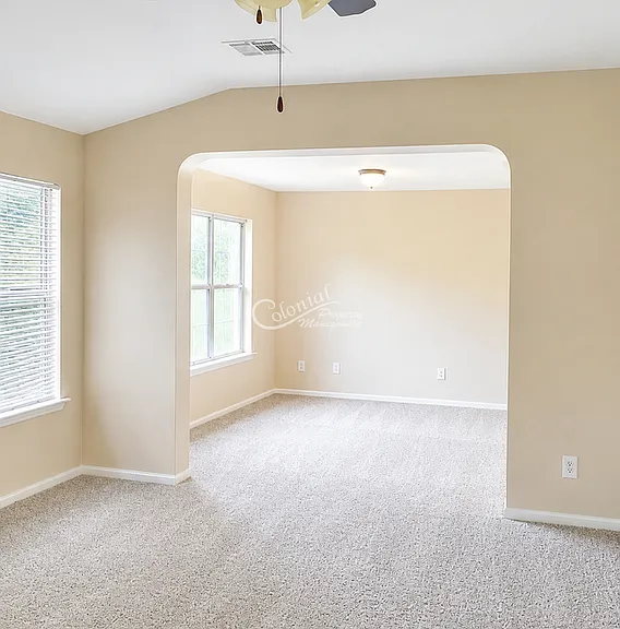 711 Cattail Cir — Photo 11