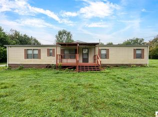 425 Lee Fendell Rd, Cave City, KY 42127