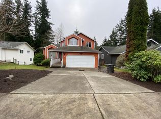512 48th Pl SE, Everett, WA 98203