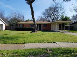 926 Liberty Dr, Irving, TX 75061