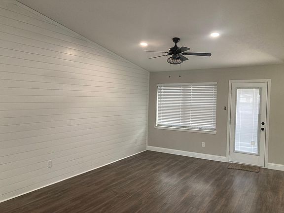 4th image of 6336 Songwood Dr